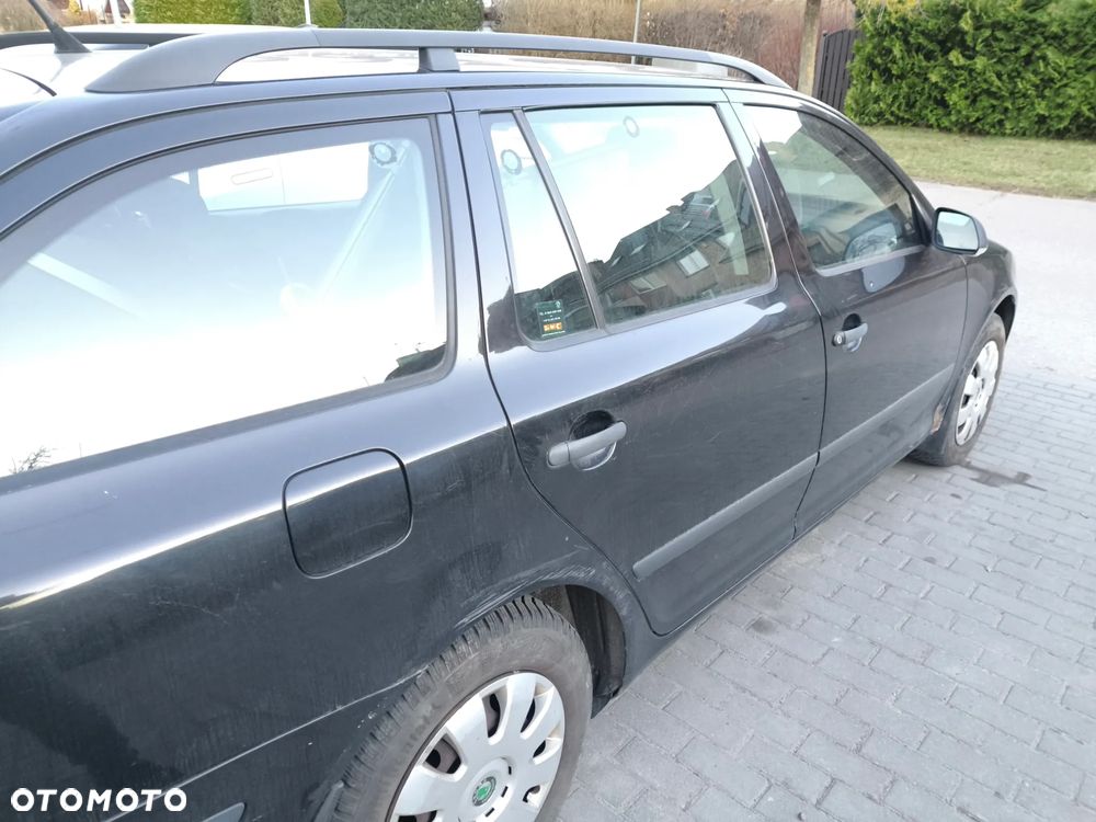 Skoda Octavia 1.6 Classic - 4