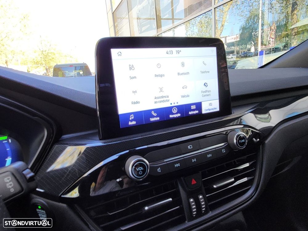 Ford Kuga - 19
