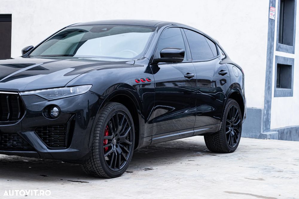 Maserati Levante - 3