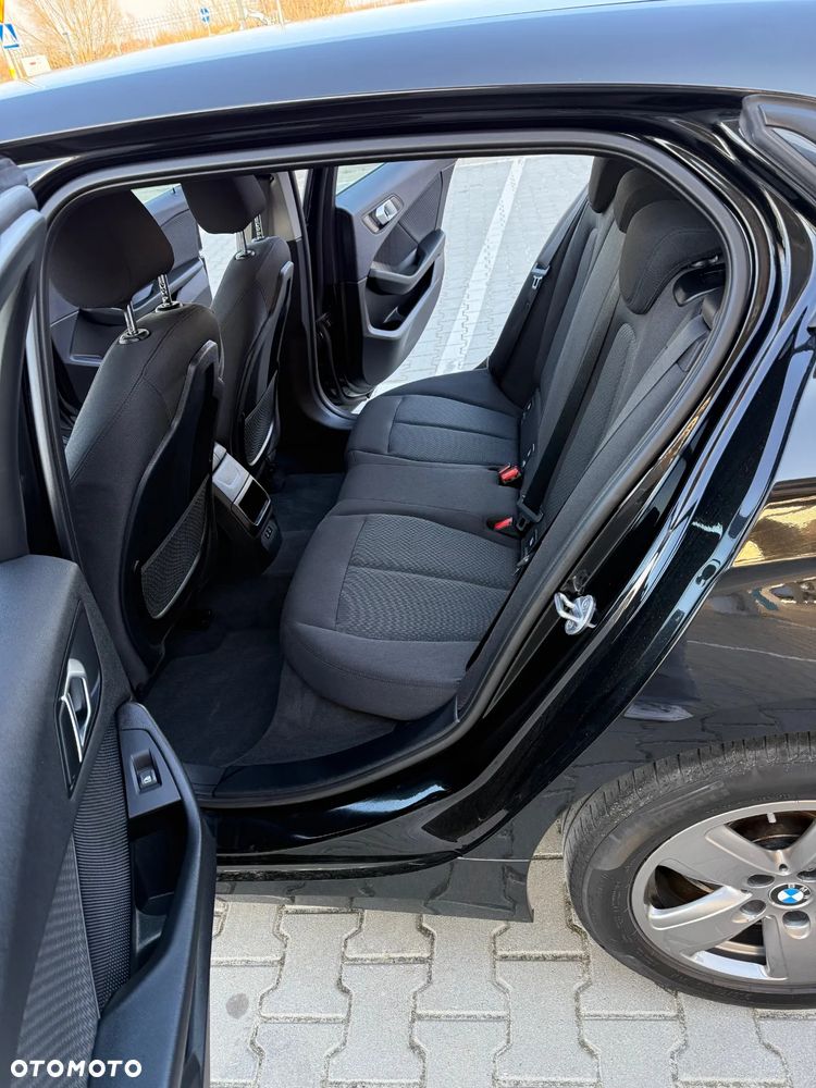 BMW Seria 1 116d Advantage - 12