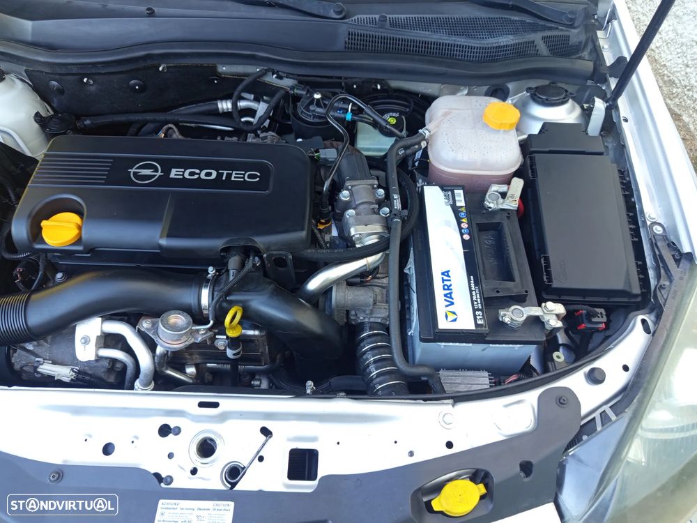Opel Astra GTC 1.7 CDTI - 4