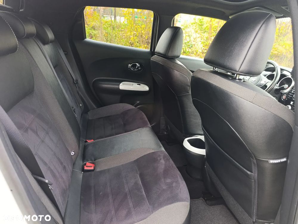 Nissan Juke 1.6 Acenta Xtronic - 17