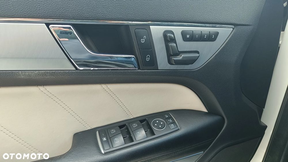 Mercedes-Benz Klasa E 500 7G-TRONIC Avantgarde - 8