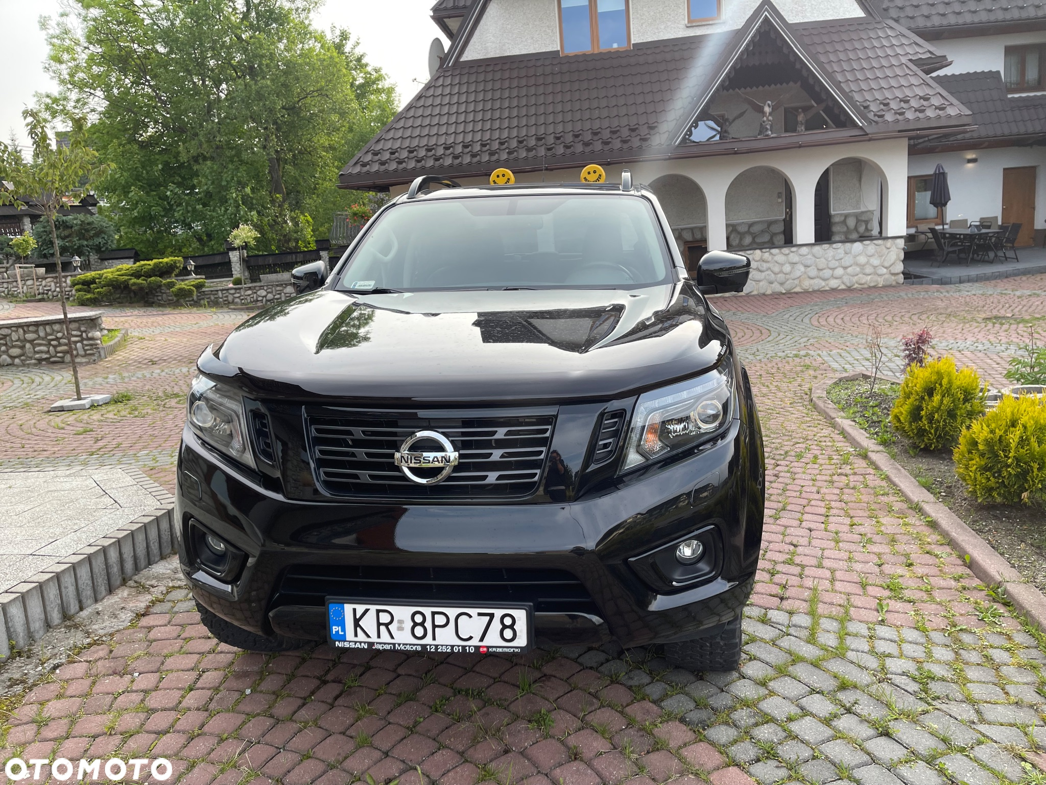 Nissan Navara - 2