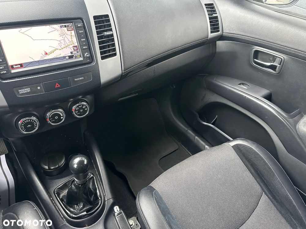 Peugeot 4007 2.2HDi Premium - 16