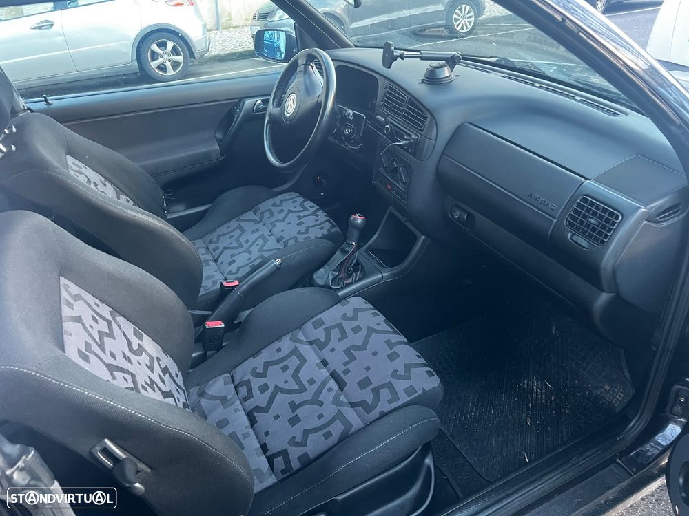 VW Golf Cabriolet - 3