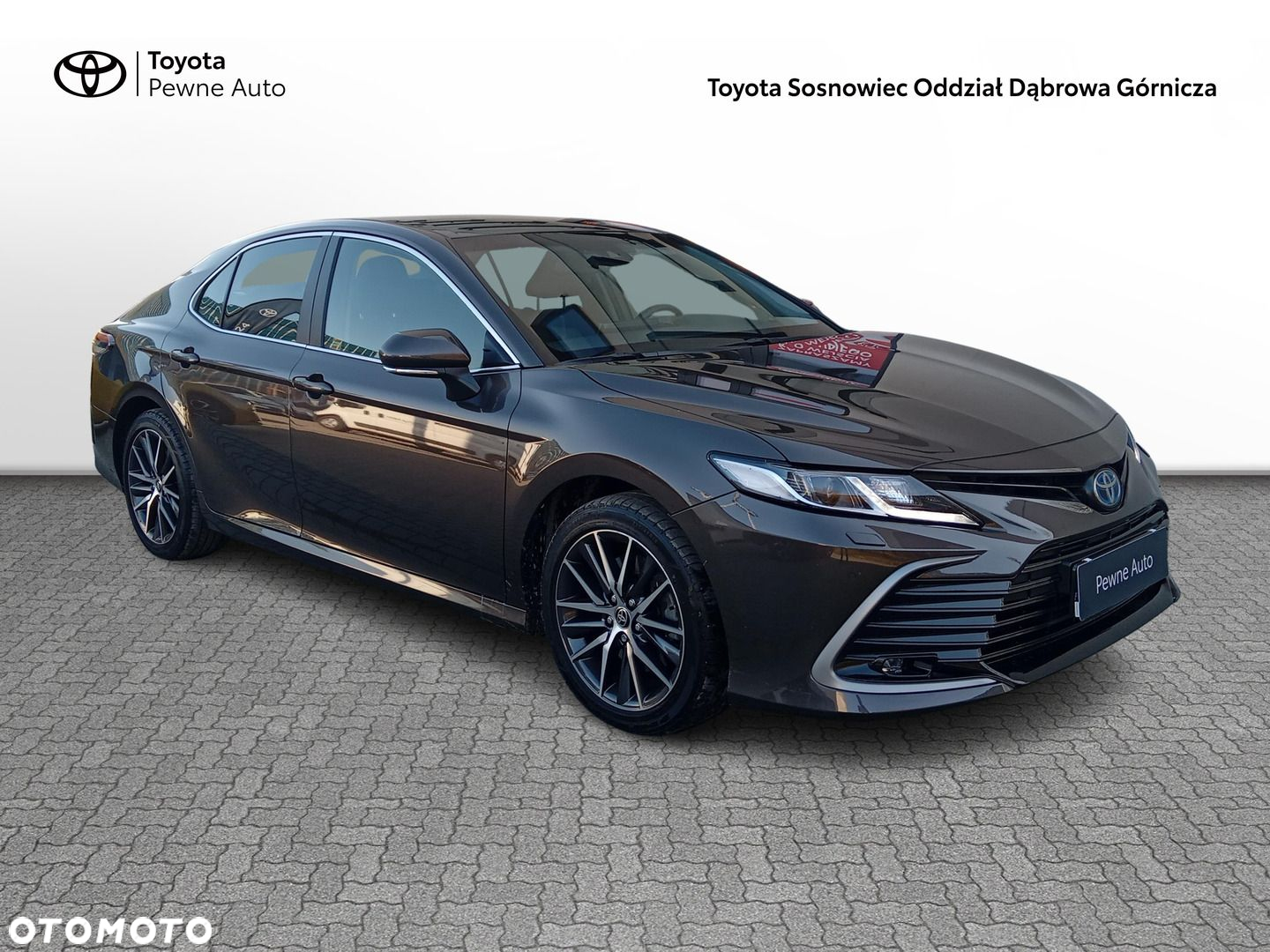 Toyota Camry - 9