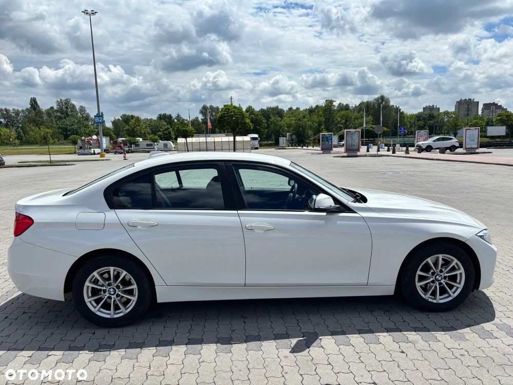 BMW Seria 3 - 15