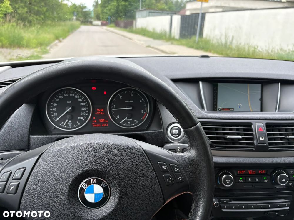 BMW X1 sDrive18d - 17
