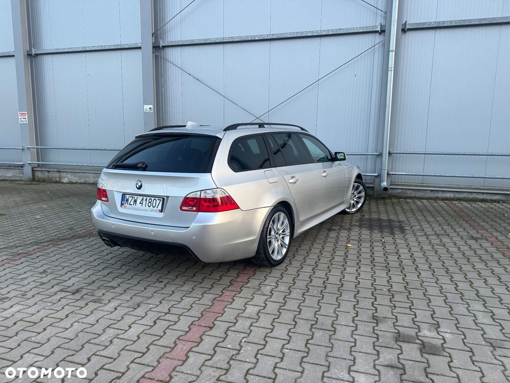 BMW Seria 5 530xd Touring - 8