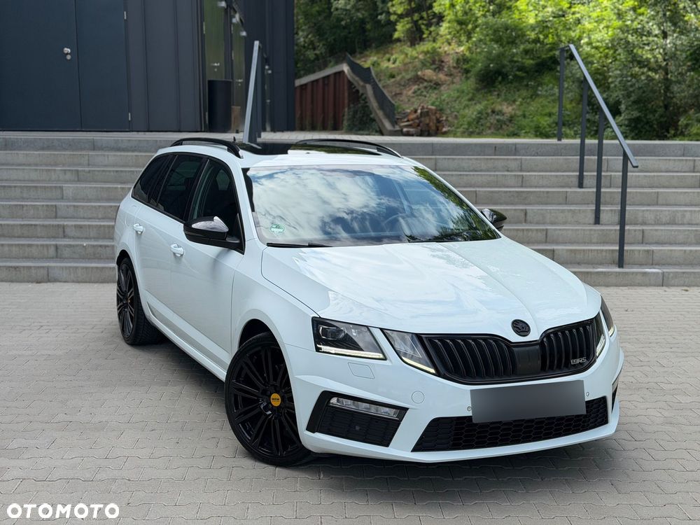Skoda Octavia 2.0 TDI RS Challenge DSG - 3