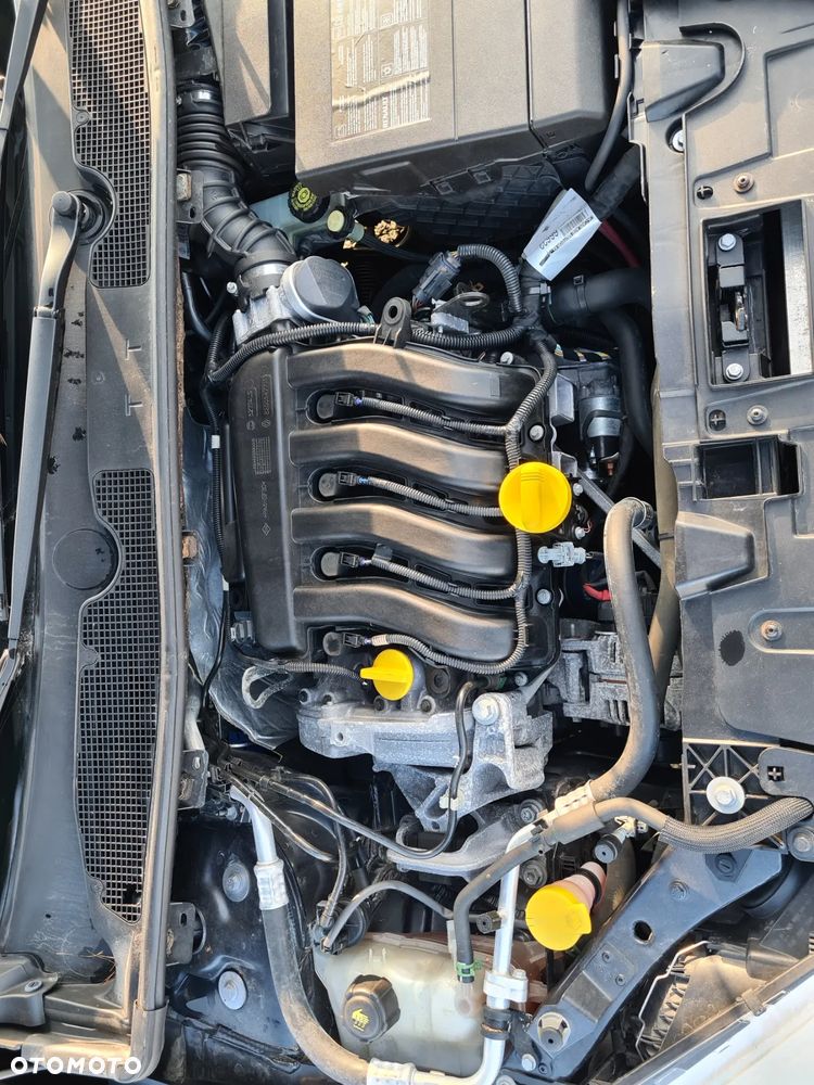 Renault Megane 1.6 16V 110 Dynamique - 10