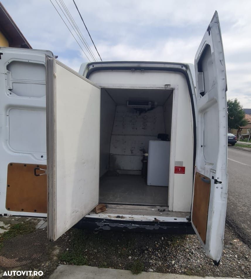 Ford Transit - 9