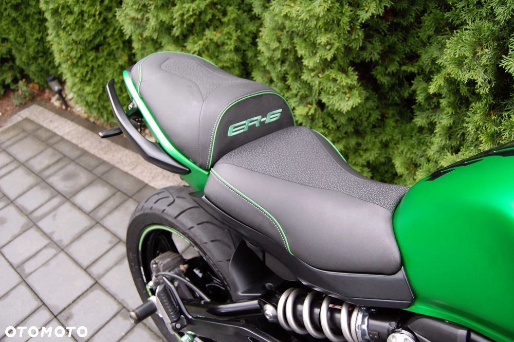 Kawasaki ER - 11