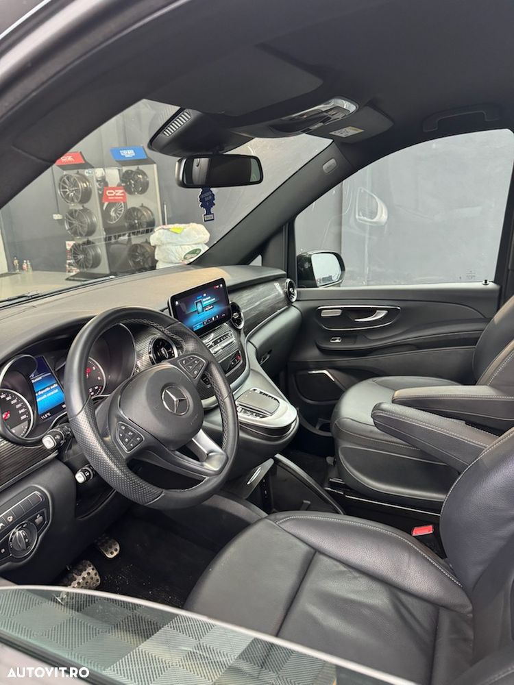 Mercedes-Benz V 300 d lang 4Matic 9G-TRONIC Avantgarde Edition - 9