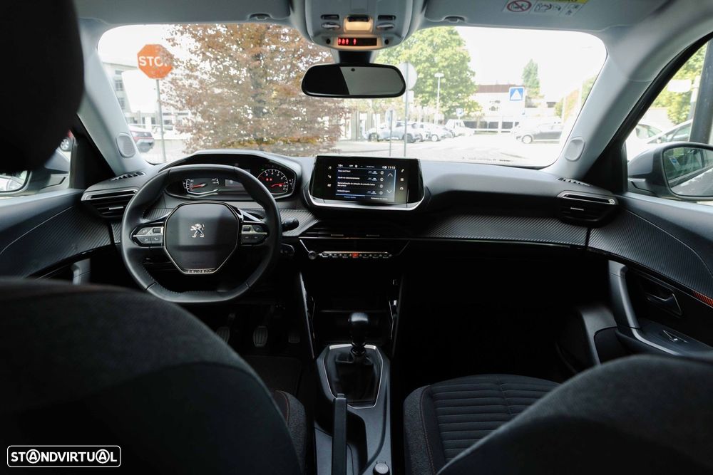 Peugeot 2008 1.2 PureTech Active - 26