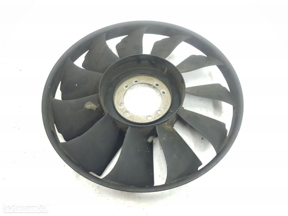 VENTILADOR VISCOSO MOTOR IVECO DAILY FURGÓN - 1