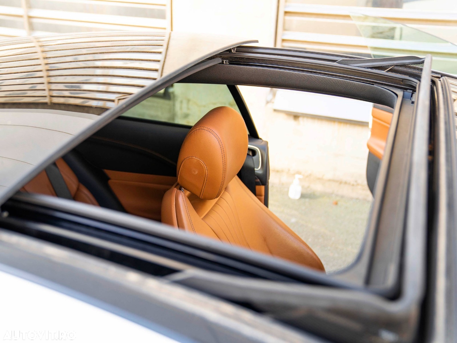 Mercedes-Benz E 400 4Matic Coupe 9G-TRONIC Avantgarde - 17