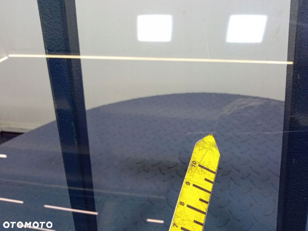 MERCEDES CLK W209 SZYBA DRZWI PRZÓD PRAWA - 6