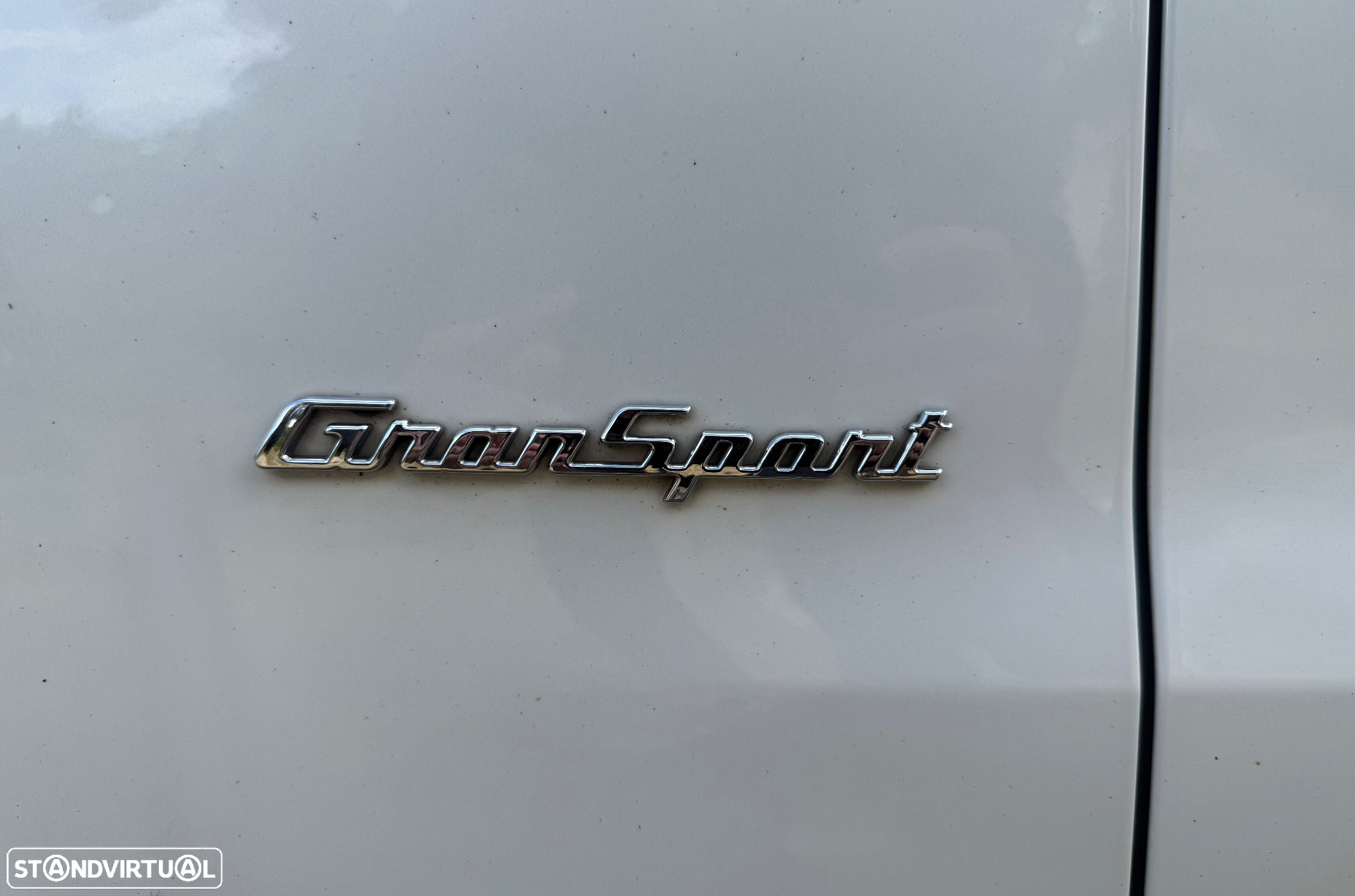 Maserati Levante S Q4 GranSport - 9