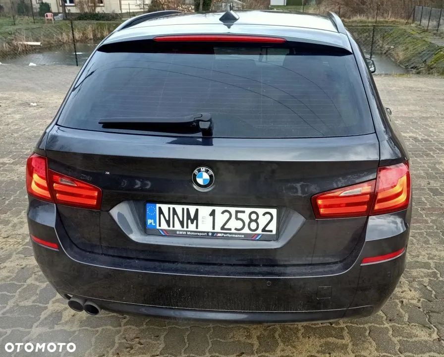 BMW Seria 5 520d Touring - 9