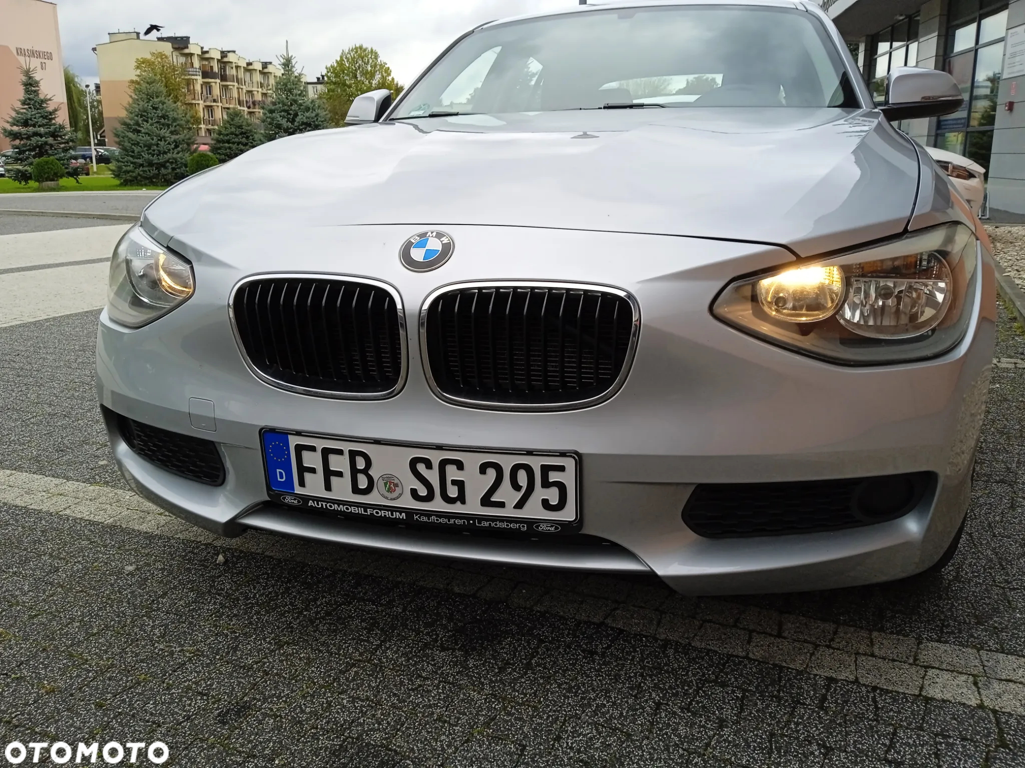 BMW Seria 1 116i - 29