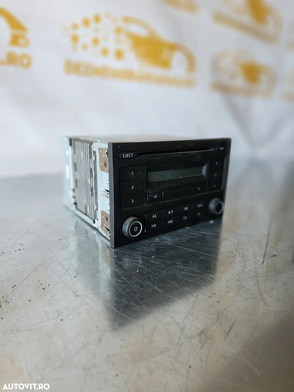 Radio Cd Player Cu Magazie Vw Polo 9N3 An 2006-2007-2008 Original - 3
