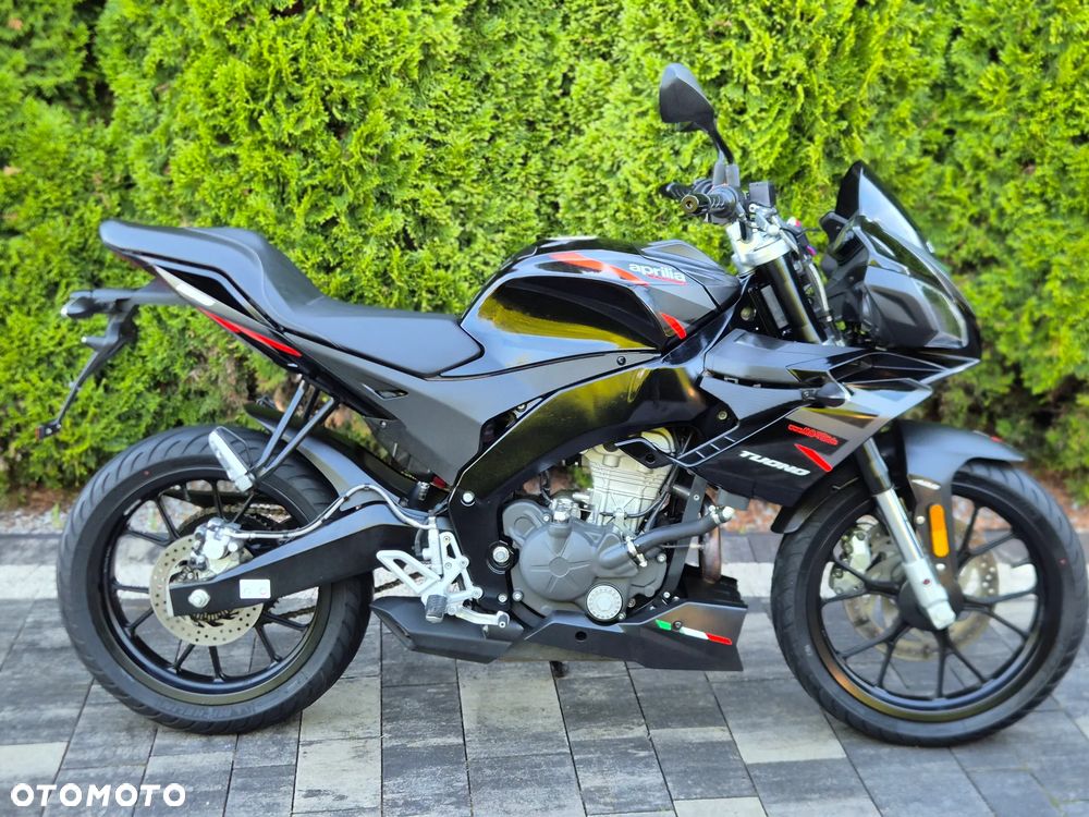 Aprilia Tuono - 2
