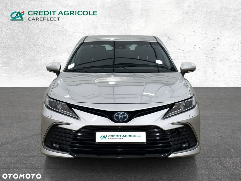 Toyota Camry 2023 photo 2