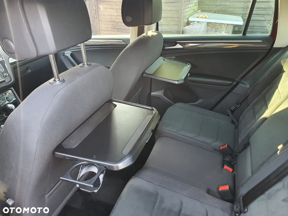 Volkswagen Tiguan - 33