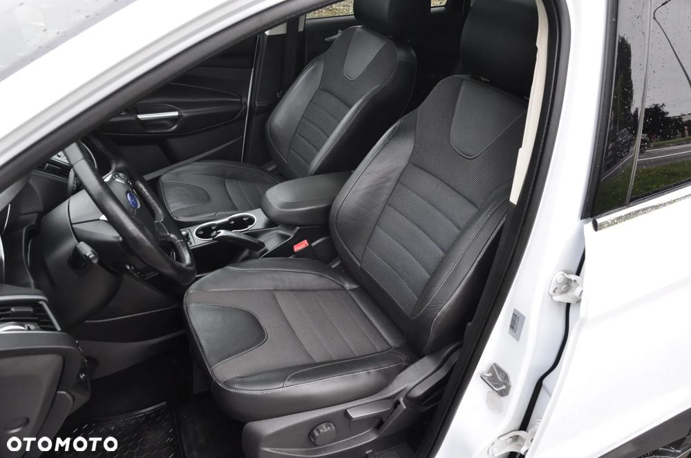 Ford Kuga 2.0 TDCi 4x4 Titanium - 18