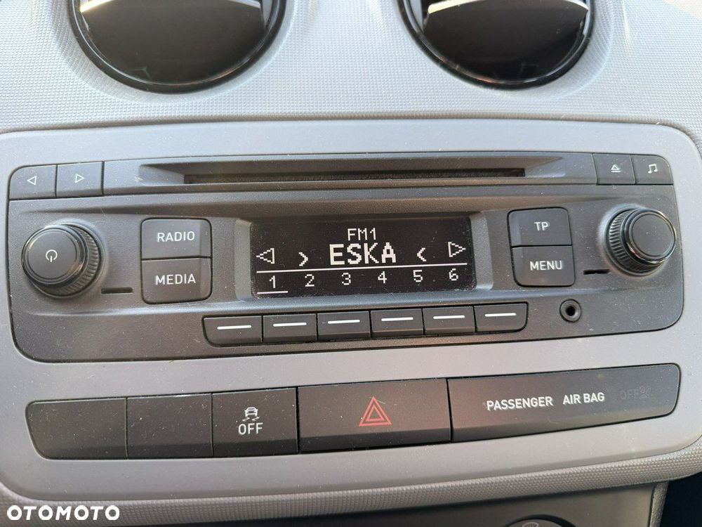 Seat Ibiza 1.4 16V Reference Salsa - 18