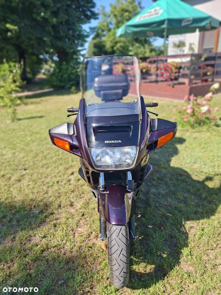 Honda ST - 2