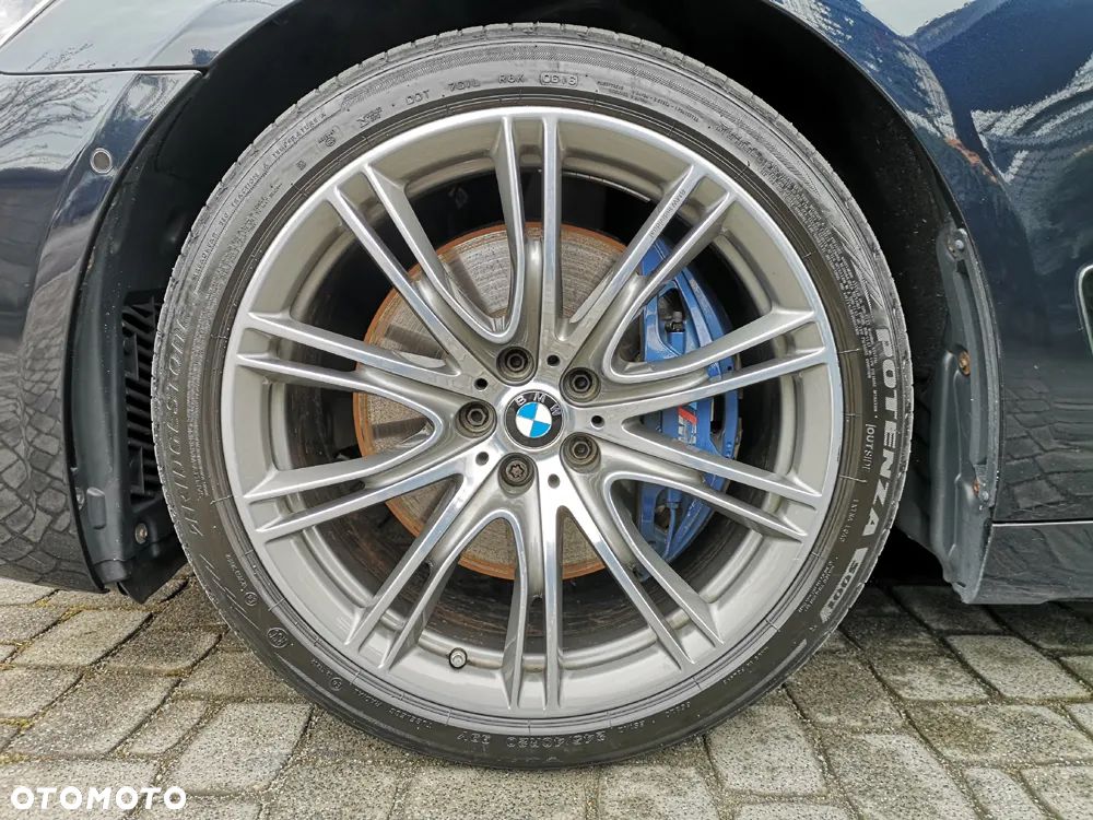 BMW Seria 7 750Ld xDrive - 31
