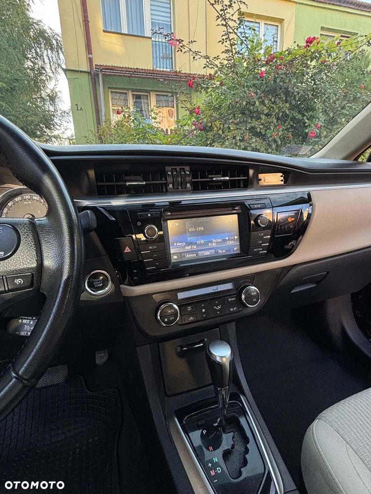 Toyota Corolla 1.6 Premium MS - 6