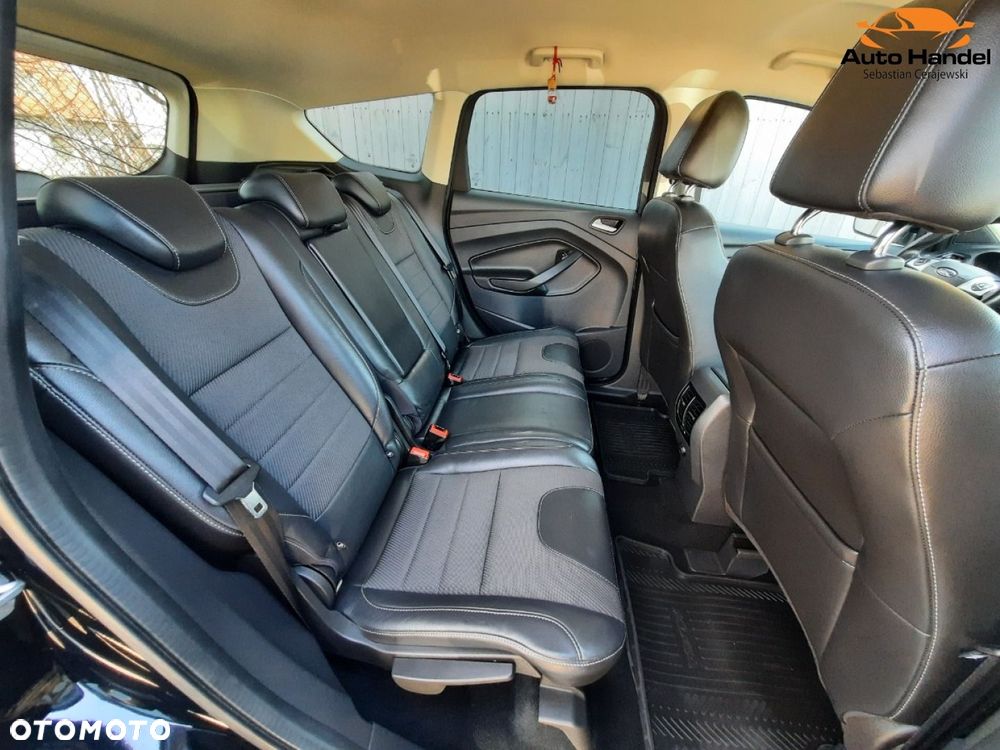 Ford Kuga 1.5 EcoBoost 4x4 Titanium - 36