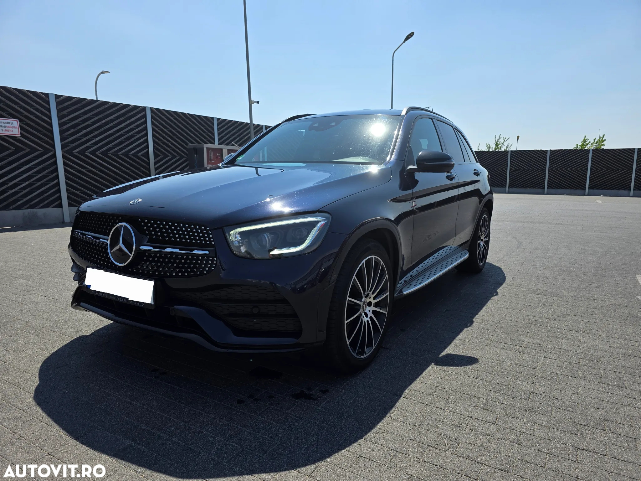 Mercedes-Benz GLC 300 d 4Matic 9G-TRONIC AMG Line Plus - 2