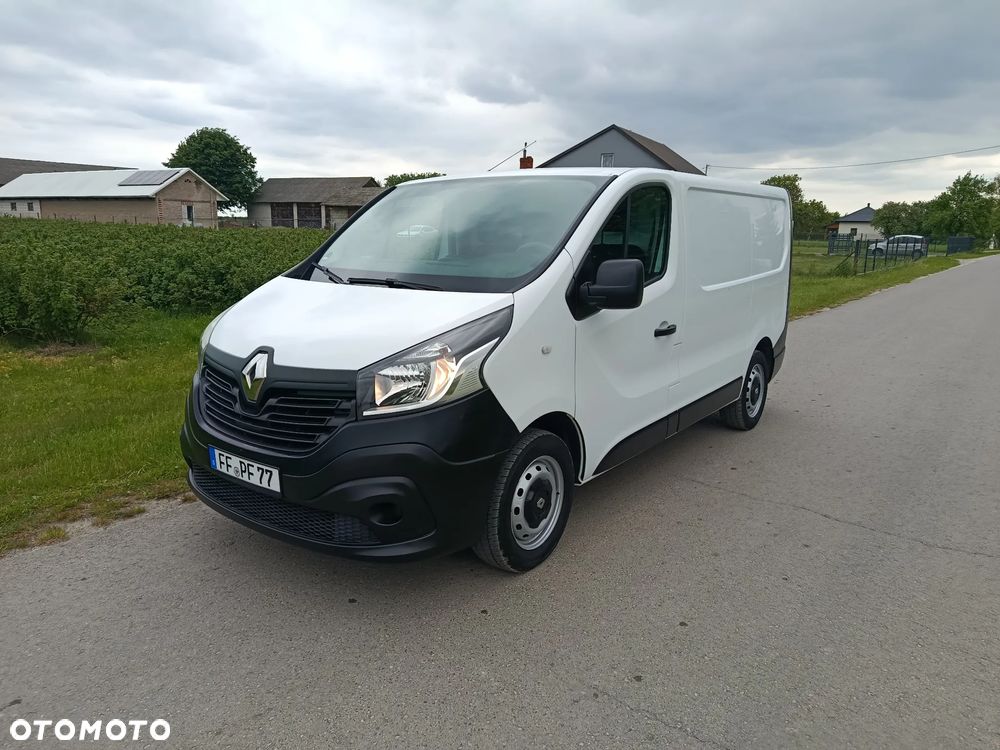 Renault Trafic - 1