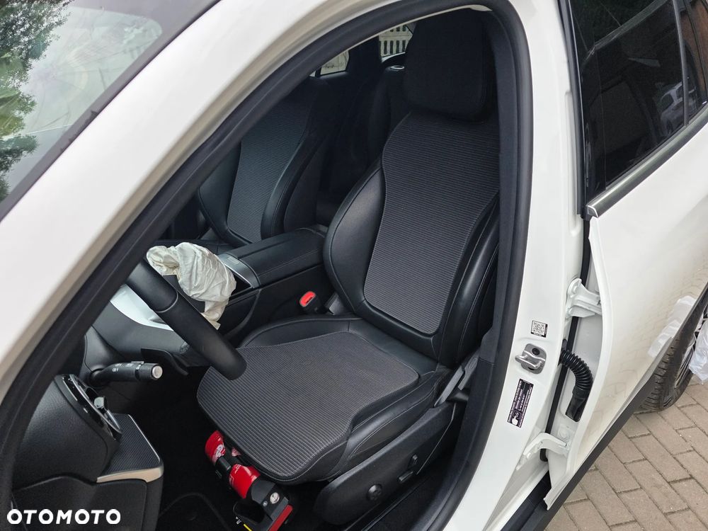 Mercedes-Benz GLC 220 d mHEV 4-Matic Avantgarde - 13