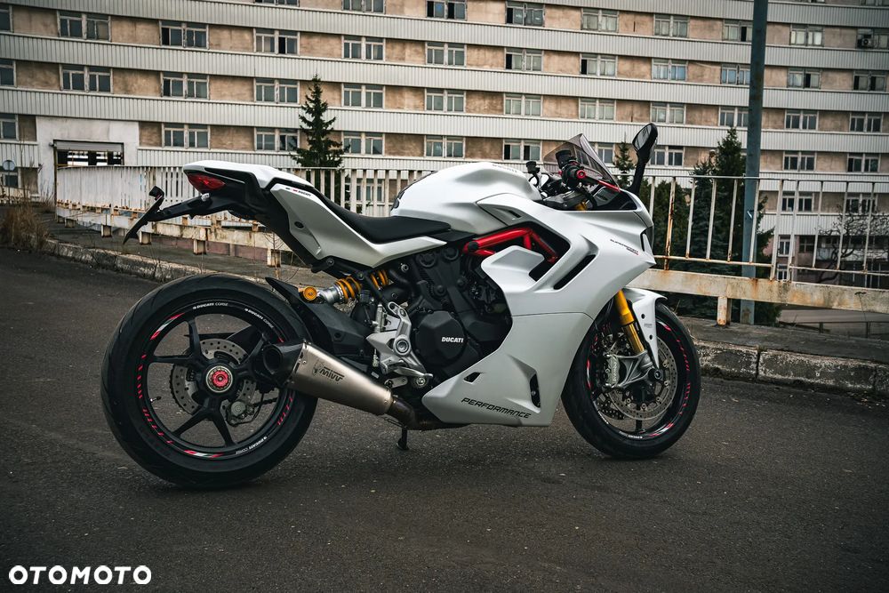 Ducati SuperSport - 12