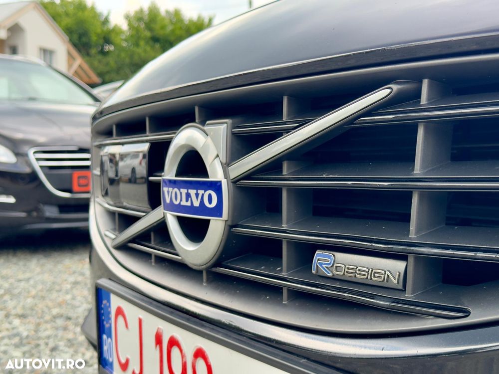 Volvo V60 D6 Twin Engine Geartronic RDesign - 13