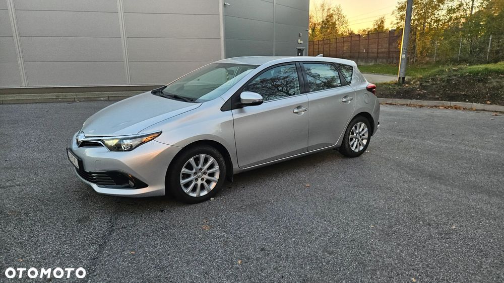 Toyota Auris 1.6 Comfort - 27