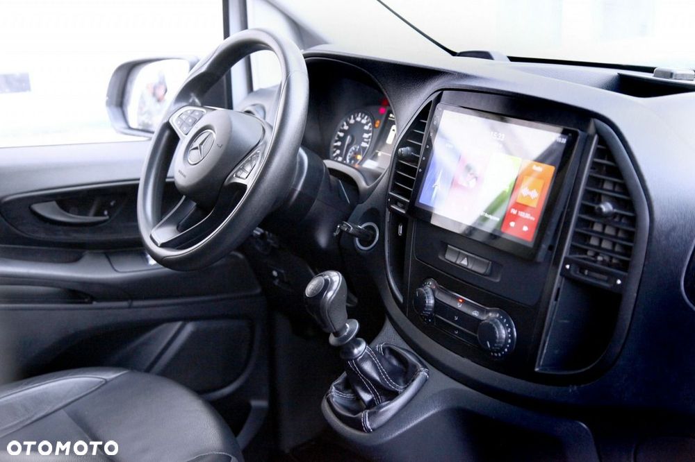 Mercedes-Benz Vito - 15