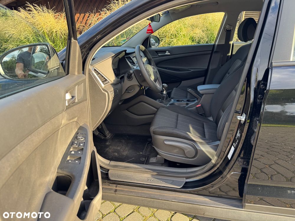 Hyundai Tucson 1.7 CRDI BlueDrive Classic 2WD - 18