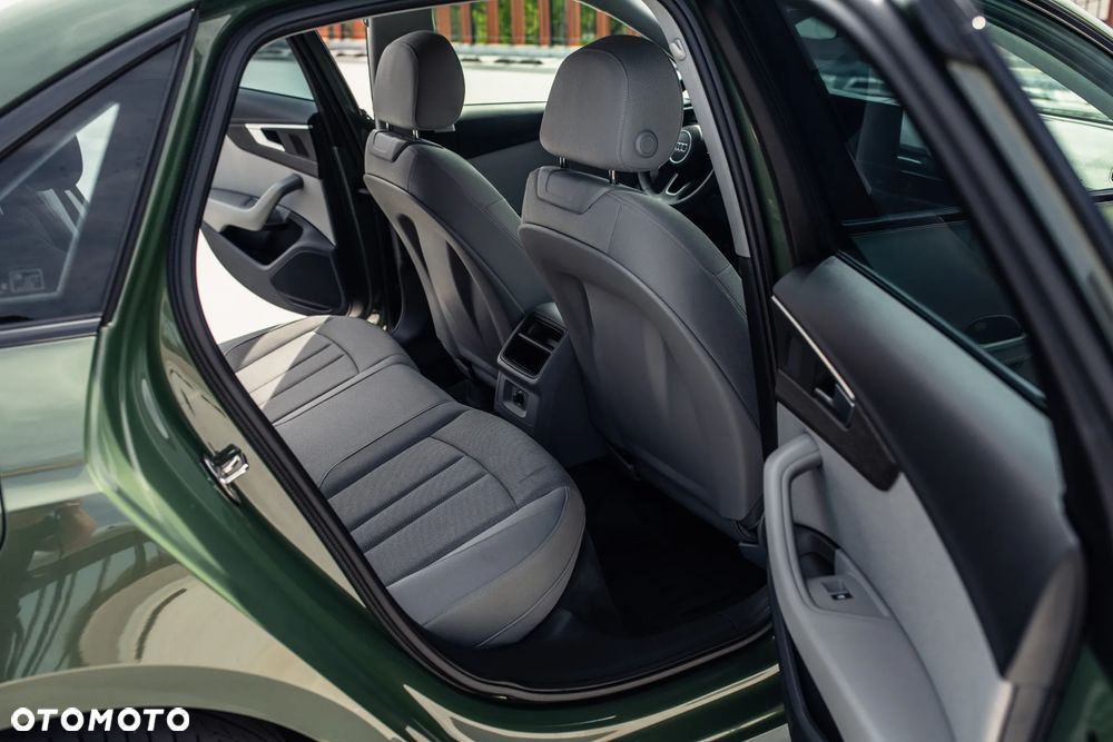 Audi A4 Limousine 40 TDI mHEV Advanced S tronic - 28