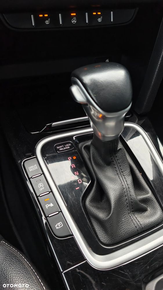 Kia Ceed - 23