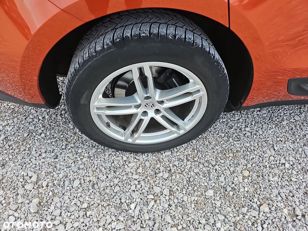 Porsche Macan T - 27