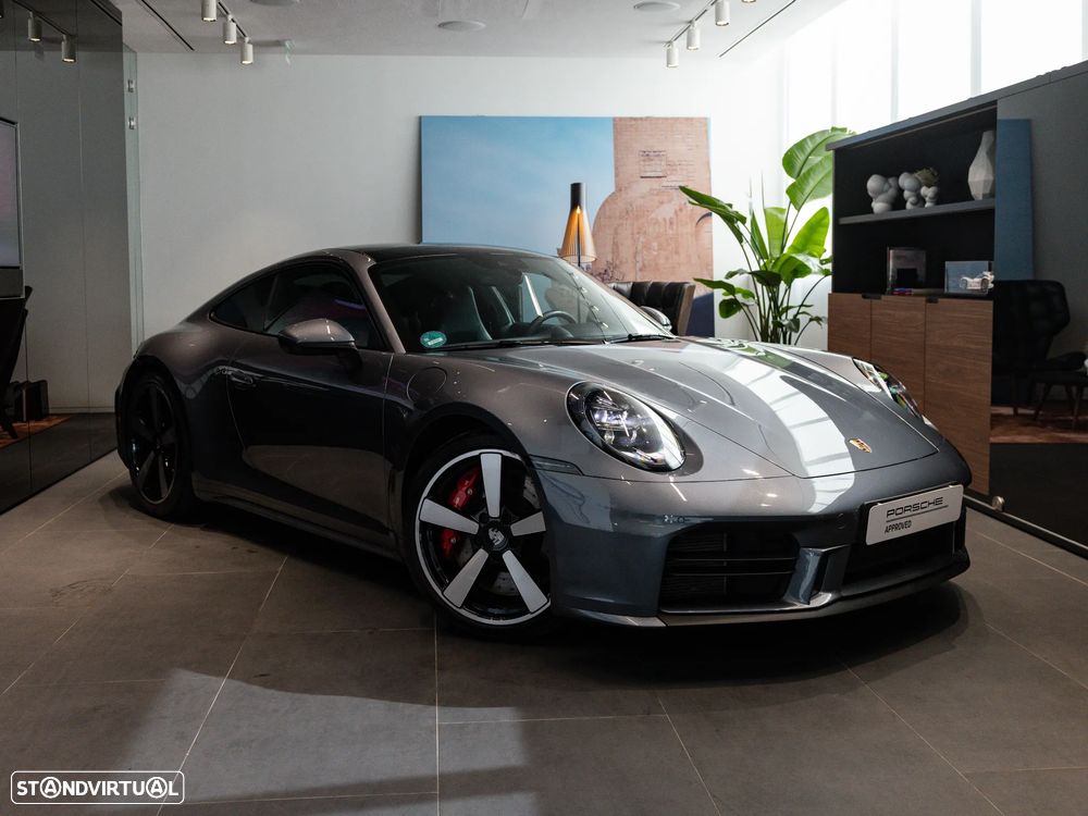Porsche 911 (992) Carrera S - 7