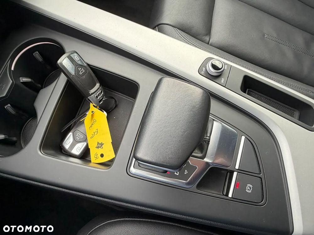 Audi A4 Avant 35 TFSI S tronic S line - 38