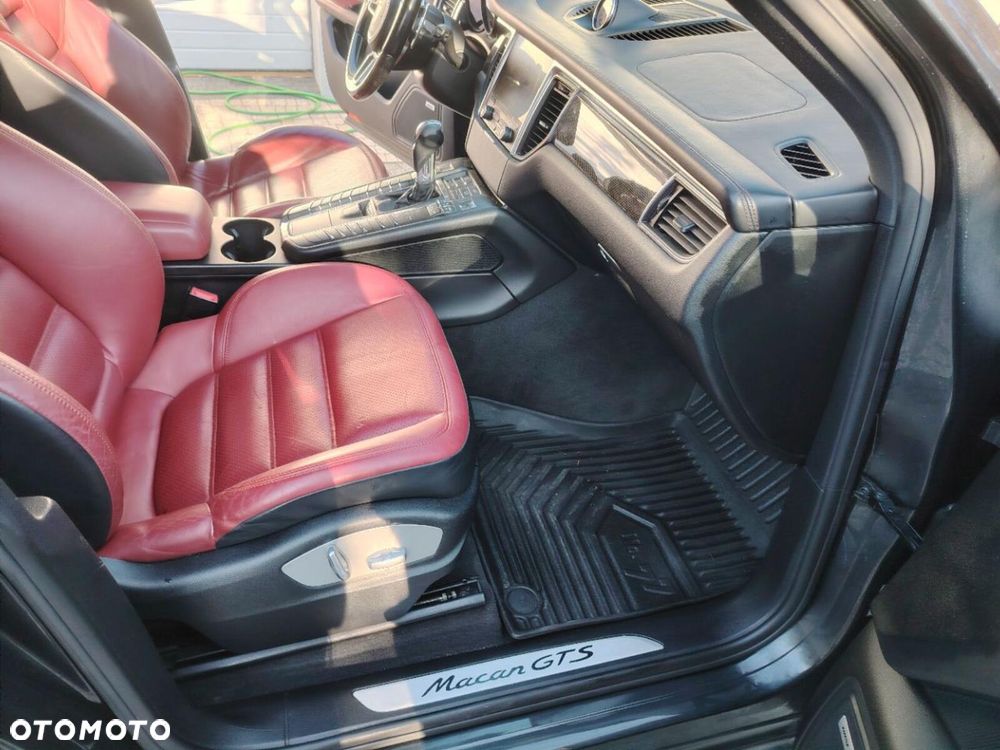 Porsche Macan GTS - 22